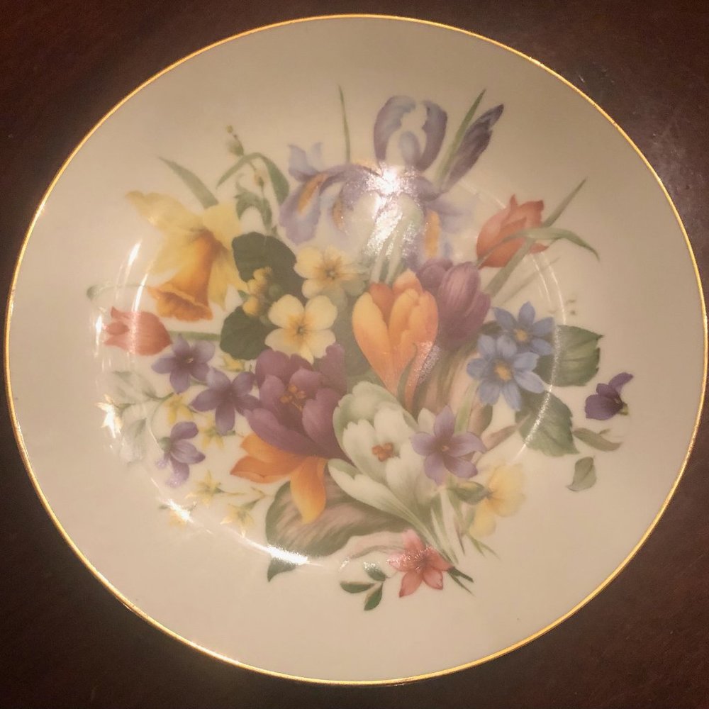 Viletta Fine China